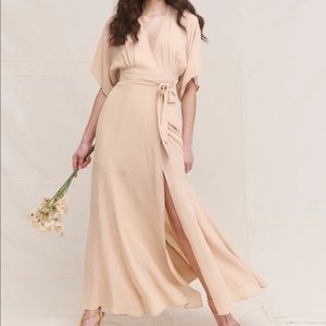 NWT Reformation Winslow dress in Champagne - XL